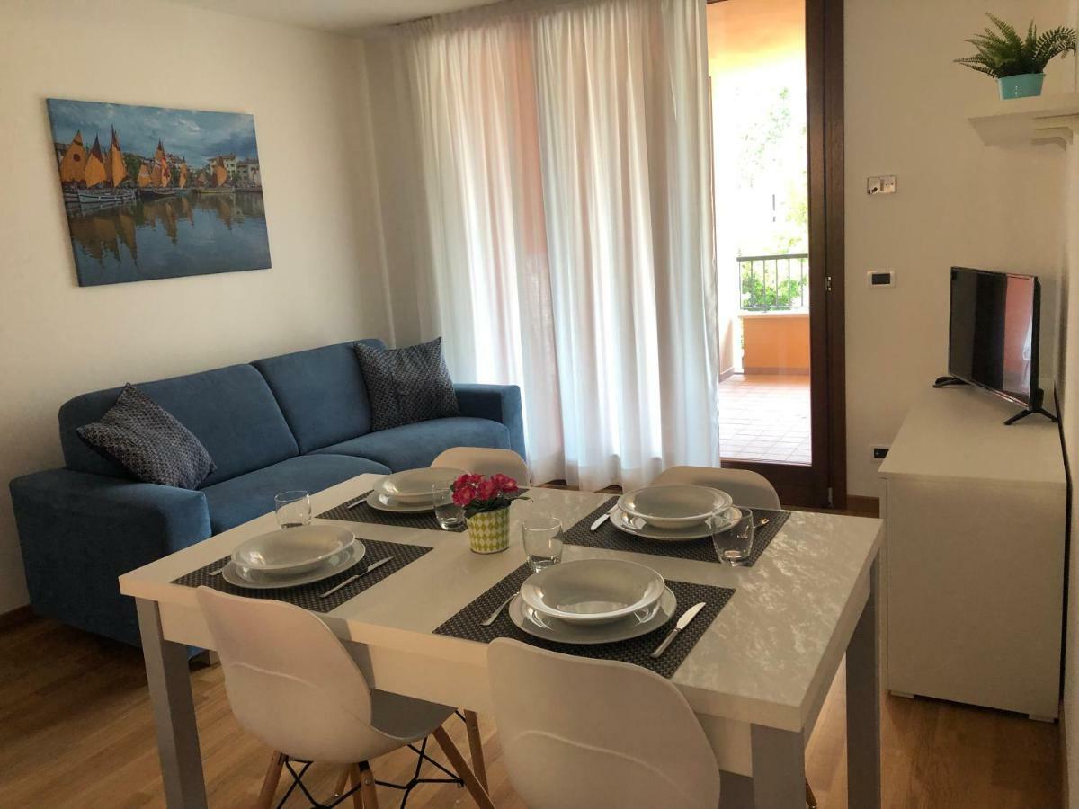 Stella Marina Apartment กราโด ภายนอก รูปภาพ